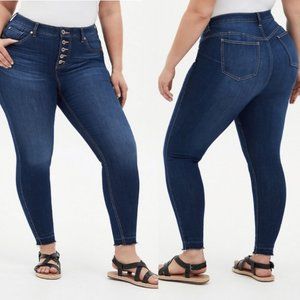 Torrid Bombshell Skinny Jeans Size 20 S